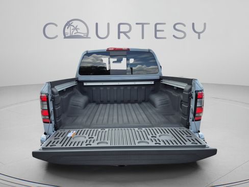 New 2026 Nissan Frontier Pro-X w/ Pro-X Convenience Package RWD image 10