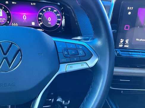 Used 2024 Volkswagen Atlas Cross Sport SEL R-Line image 25