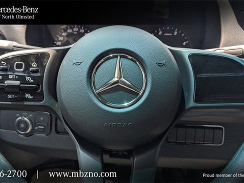 Used 2022 Mercedes-Benz Sprinter 3500 image 37