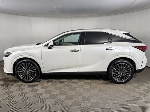 Used 2025 Lexus RX 450h AWD w/ Luxury Package image 18