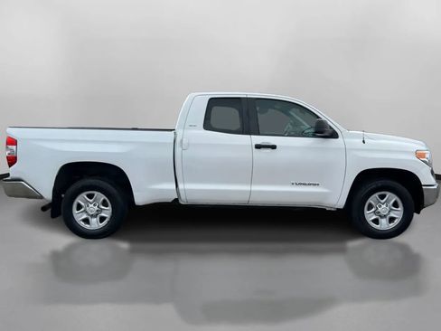 Used 2016 Toyota Tundra SR5 AWD/4WD image 7