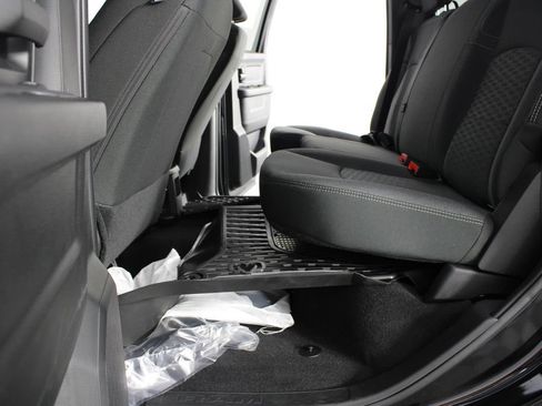 New 2026 RAM 2500 Tradesman AWD/4WD image 17