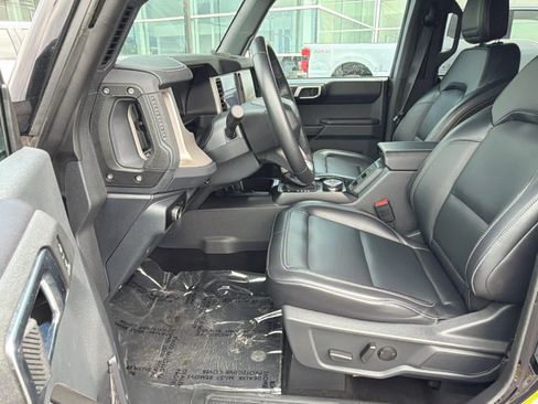 Certified 2025 Ford Bronco Outer Banks AWD/4WD image 26