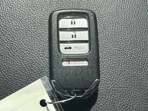 Used 2022 Honda Accord Sport image 14