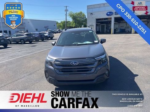 Used 2026 Subaru Forester Premium AWD/4WD image 8