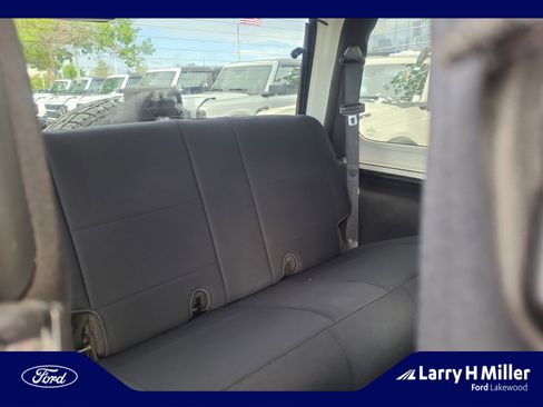 Used 2006 Jeep Wrangler X AWD/4WD image 18