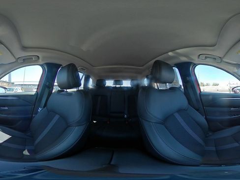 Used 2025 MAZDA CX-50 AWD 2.5 S w/ Premium Package image 45