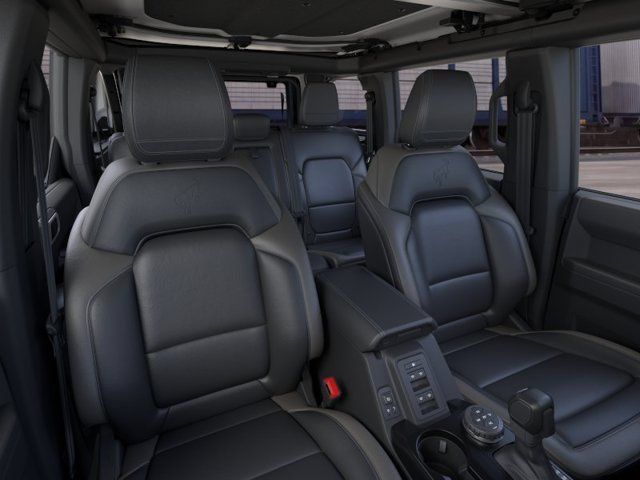 New 2026 Ford Bronco Outer Banks w/ Sasquatch Package AWD/4WD image 10