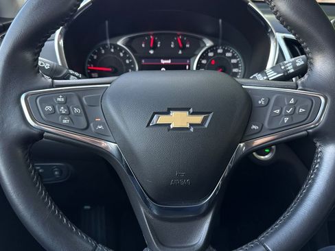 Used 2020 Chevrolet Equinox LT w/ Sport Edition image 27