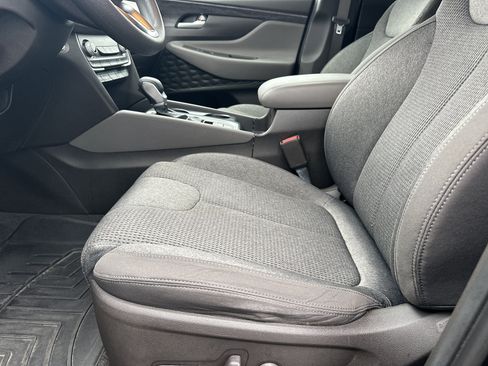 Used 2019 Hyundai Santa Fe SEL image 10