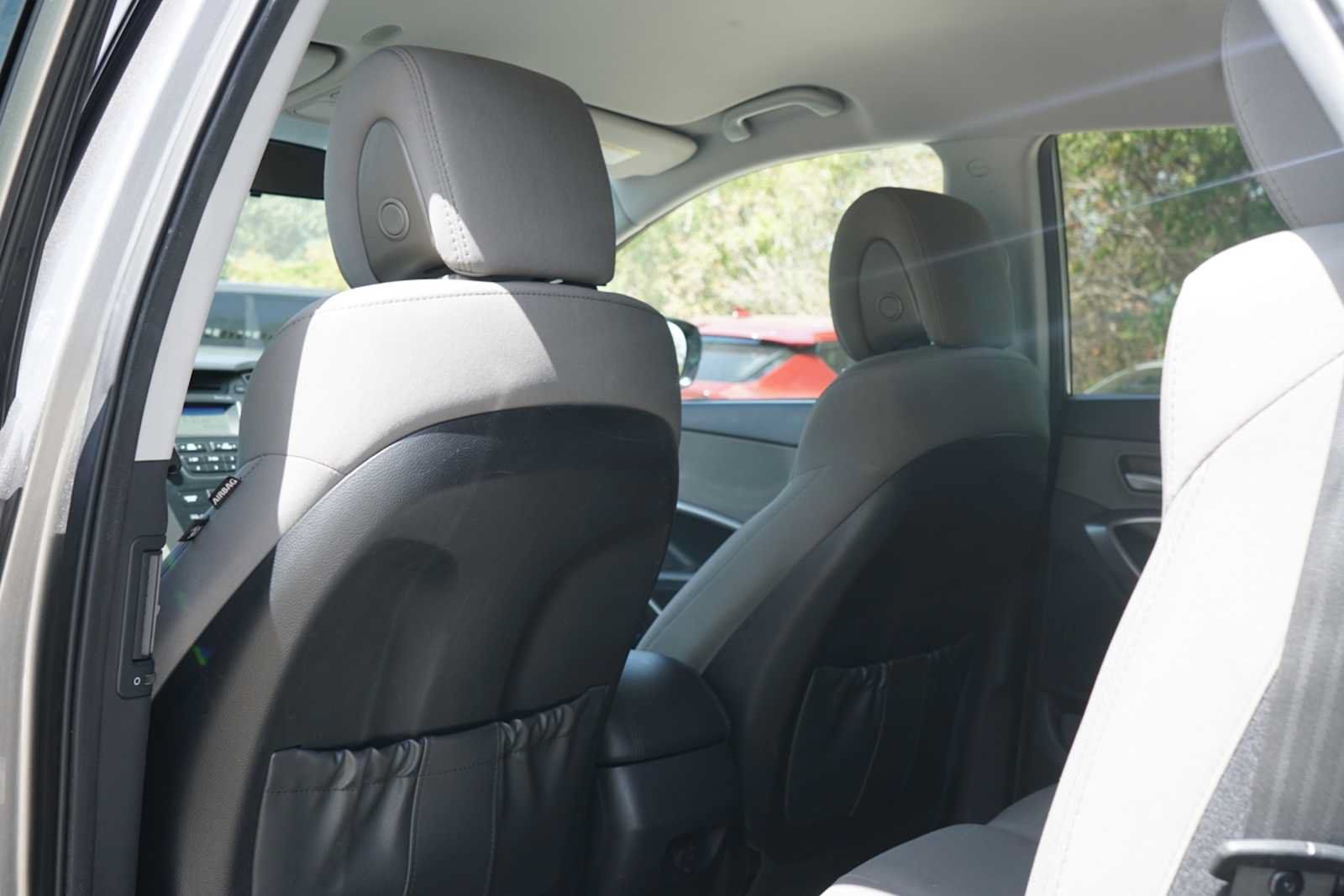 Used 2015 Hyundai Santa Fe Sport AWD/4WD image 17