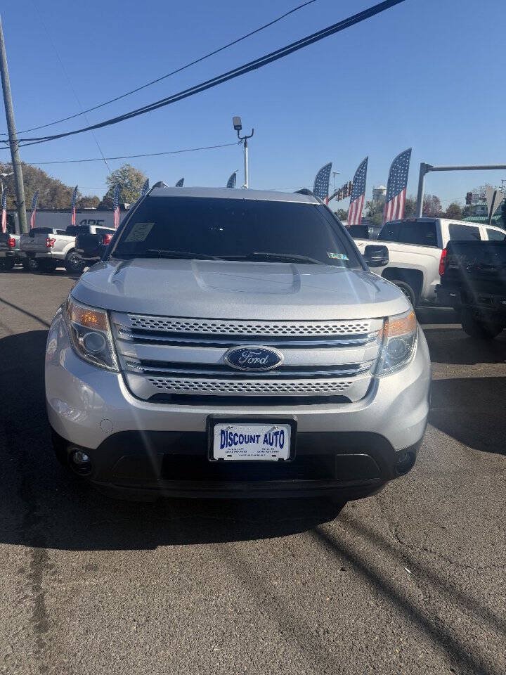 Used 2015 Ford Explorer XLT w/ Equipment Group 202A AWD/4WD image 16