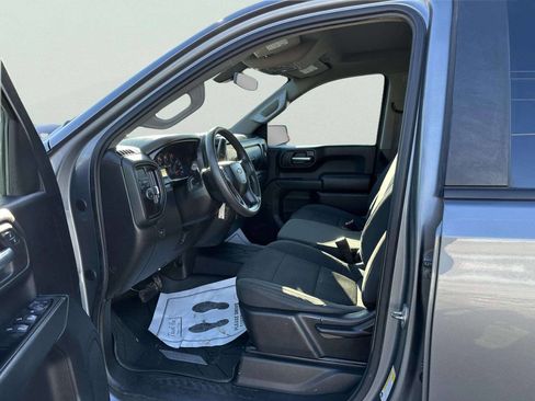 Used 2021 Chevrolet Silverado 1500 Custom image 10