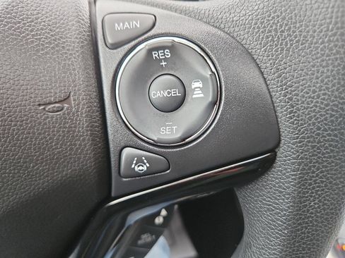 Used 2020 Honda HR-V EX image 28