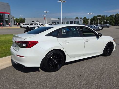 Used 2023 Honda Civic Sport image 12