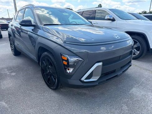 Used 2026 Hyundai Kona SEL Sport FWD image 3