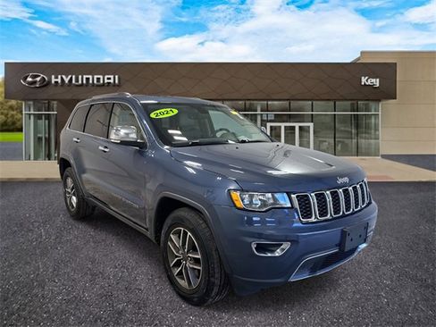 Used 2021 Jeep Grand Cherokee Limited w/ Luxury Group II image 3