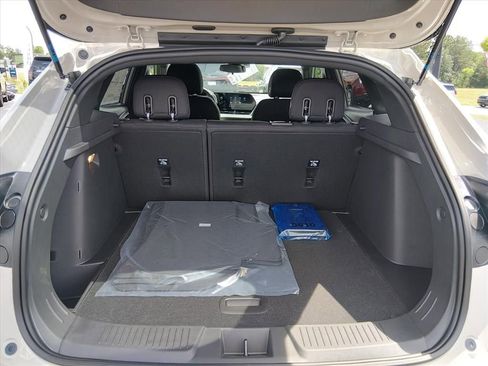 New 2026 Chevrolet Trax RS FWD image 7