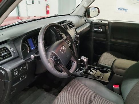 Used 2023 Toyota 4Runner TRD Off-Road image 12