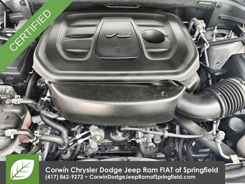 Used 2021 Jeep Grand Cherokee Laredo AWD/4WD image 34