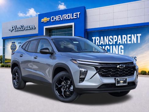 New 2026 Chevrolet Trax LT w/ Driver Confidence Package FWD image 1
