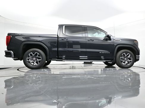 New 2026 GMC Sierra 1500 SLE w/ Preferred Package image 34