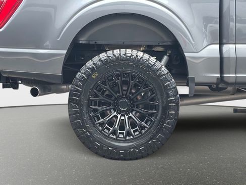 Used 2023 Ford F150 Lariat AWD/4WD image 5