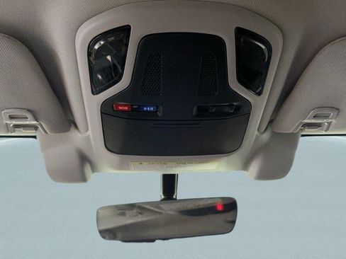 Used 2021 Subaru Outback Limited image 22