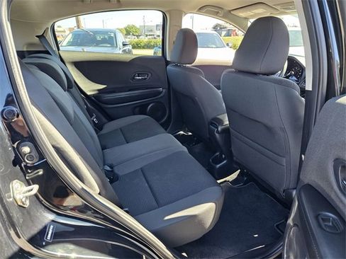 Used 2020 Honda HR-V LX image 15