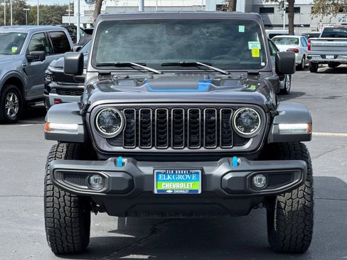 Used 2024 Jeep Wrangler Unlimited Rubicon 4xe AWD/4WD image 8