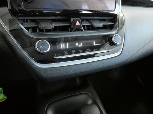 Certified 2024 Toyota Corolla LE image 24