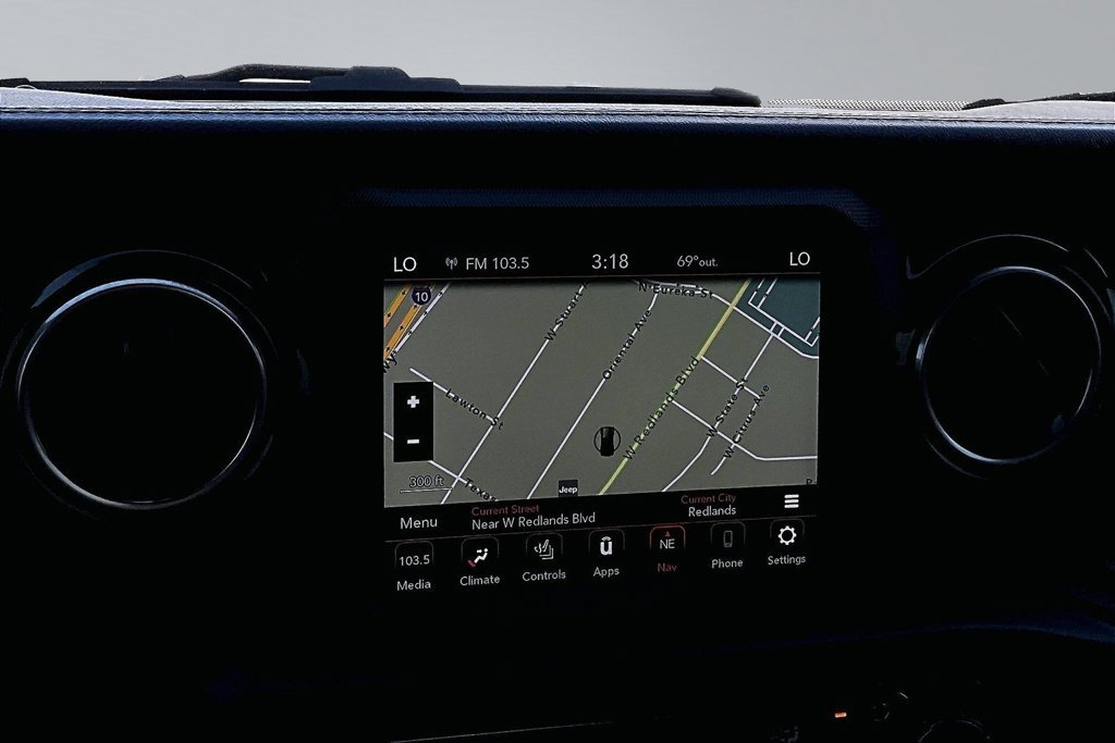 Certified 2021 Jeep Wrangler Unlimited Sahara AWD/4WD image 10