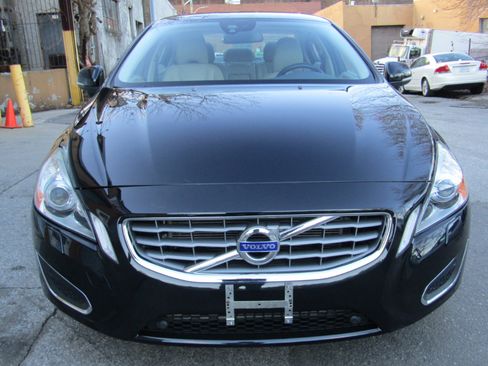 Used 2012 Volvo S60 T6 image 28