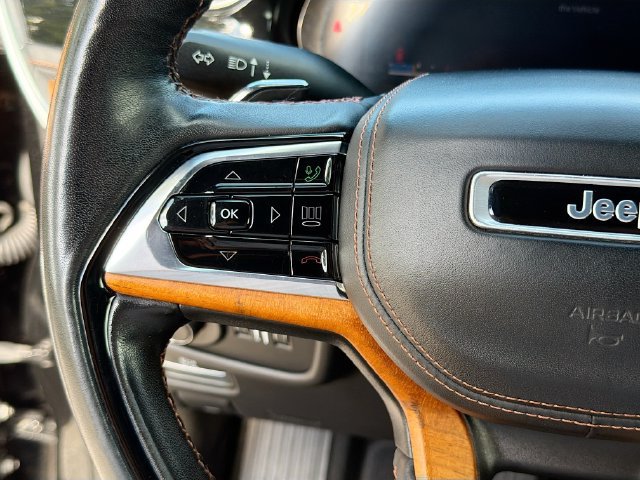 Used 2022 Jeep Grand Cherokee Summit AWD/4WD image 37