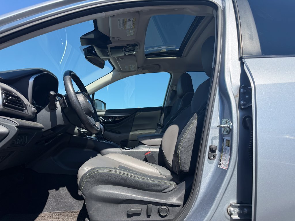 Used 2024 Subaru Outback Onyx Edition AWD/4WD image 5