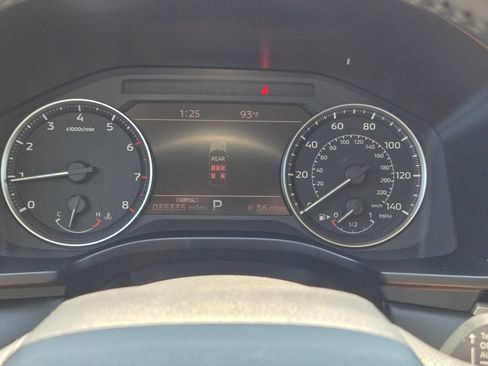 Used 2025 Mitsubishi Outlander SE AWD/4WD image 26