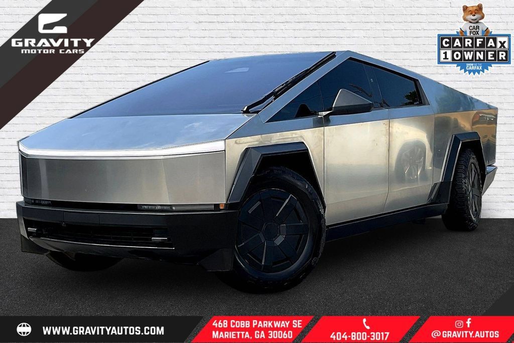 Used 2024 Tesla Cybertruck AWD Crew Cab image 1