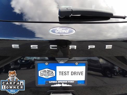 Certified 2021 Ford Escape SE w/ SE Sport Appearance Package image 11