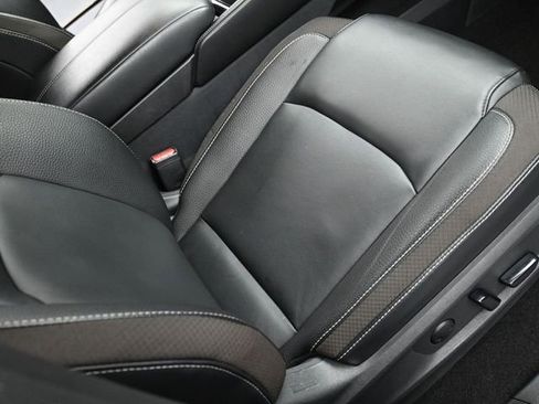 Used 2023 Nissan Pathfinder SL image 34