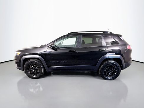Used 2022 Jeep Cherokee Latitude AWD/4WD image 6