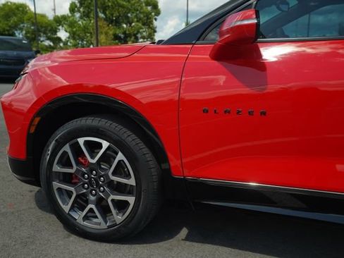 Used 2023 Chevrolet Blazer RS image 37