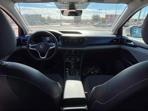 Used 2023 Volkswagen Taos SE image 25