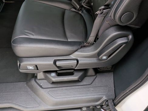 Certified 2023 Honda Odyssey EX-L image 15