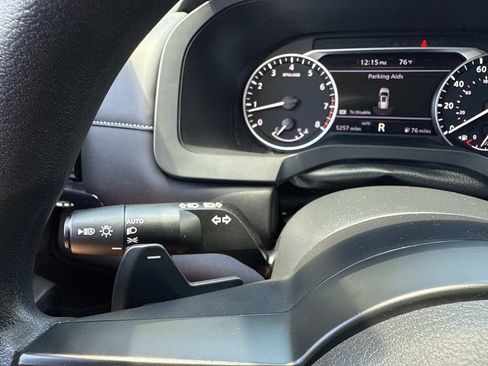 Used 2025 Nissan Pathfinder S AWD/4WD image 30