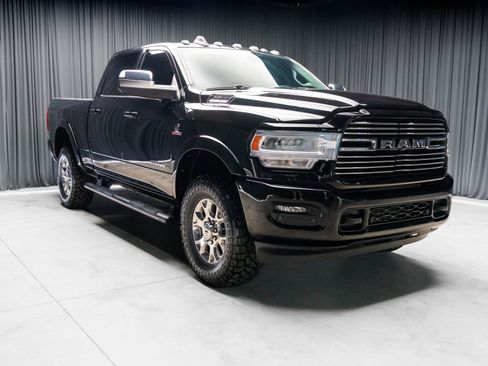 Used 2020 RAM 2500 Laramie AWD/4WD image 14