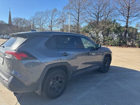 Used 2023 Toyota RAV4 LE image 4