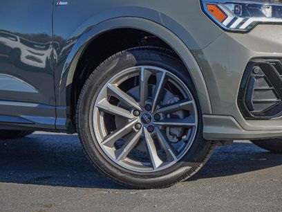 Certified 2025 Audi Q3 2.0T Premium w/ Convenience Package