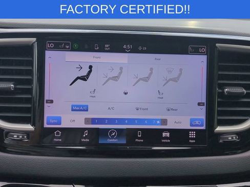 Certified 2023 Chrysler Pacifica Touring-L FWD image 26