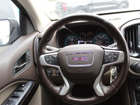 Used 2018 GMC Canyon SLT w/ Driver Alert Package AWD/4WD image 18