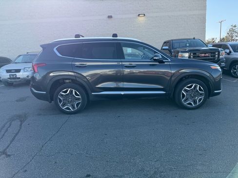 Used 2022 Hyundai Santa Fe Limited image 6